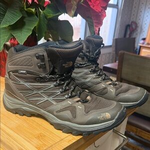 The North Face Men's Dark Brown Outdoor Boots